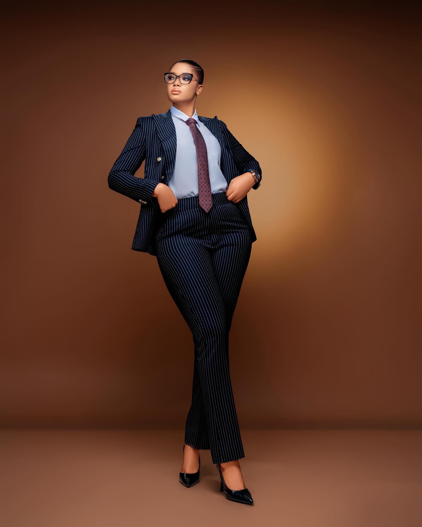 Formal Dress Female - Zarif Kadın Abiye Elbiseleri, Sivri Yaka